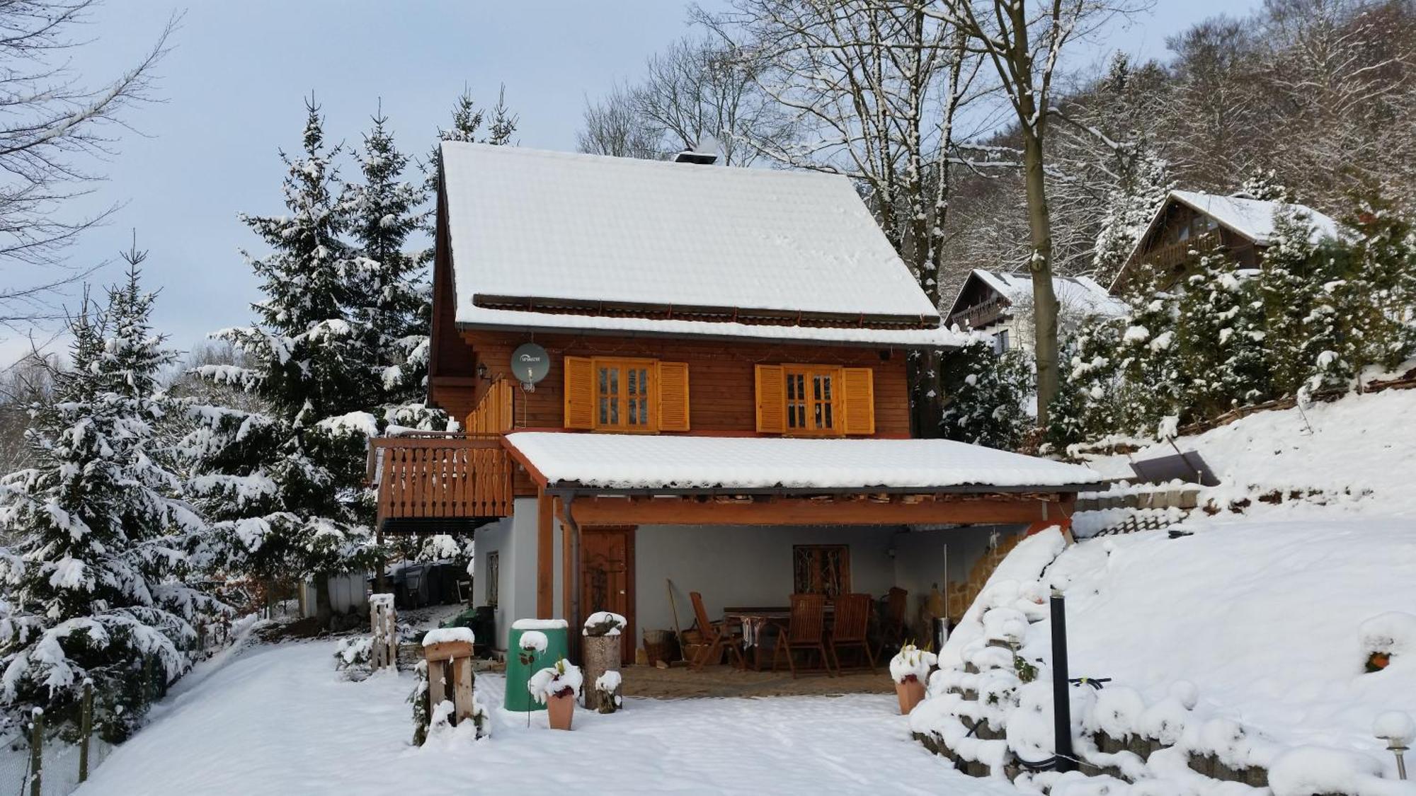 Ferienhaus Sonnenblick Entspannung Mit Sauna Kamin Und Balkon Sonneberg Buitenkant foto